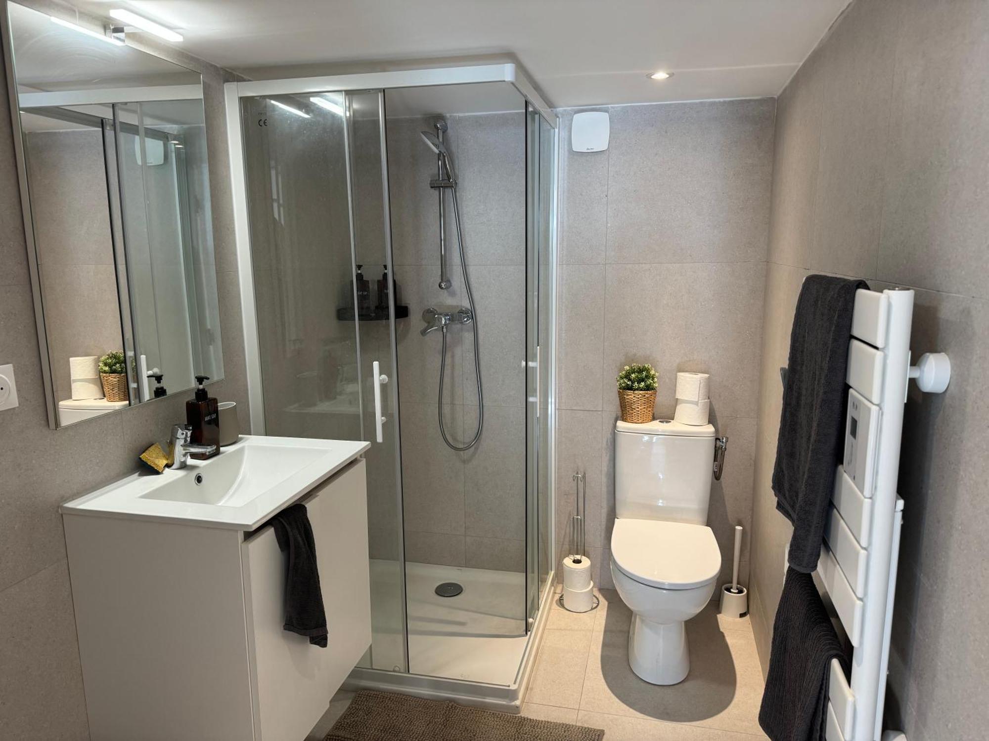 Appartement Cosy, 5 Minutes Du Palais Des Festivals *
